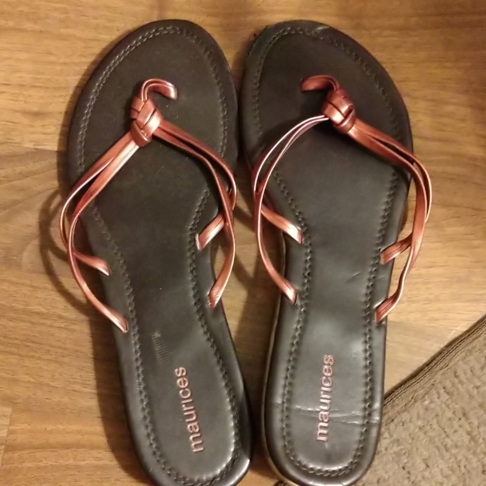 Maurices brown and rose gold sandal